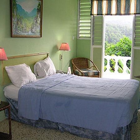 Fern Hill Club Hotel بورت أنطونيو المظهر الخارجي الصورة